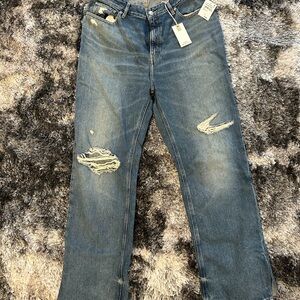 Good American Straight Leg Distressed Blue Jeans